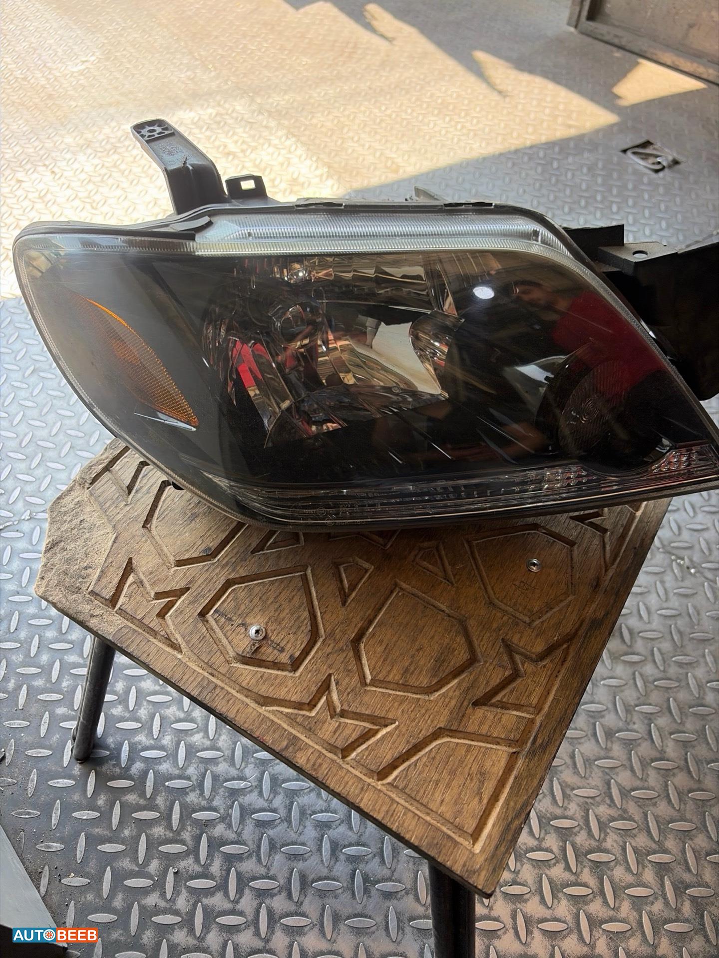 Lights Front light Mitsubishi Outlander
