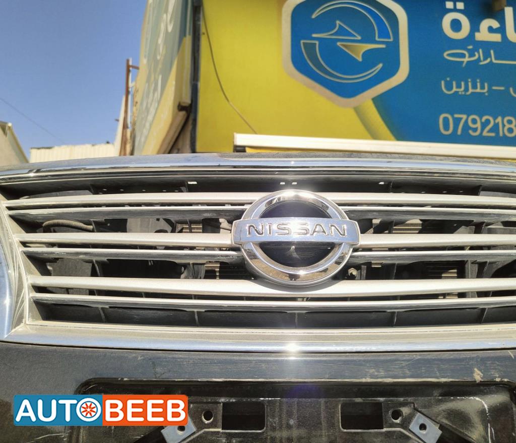 Body  Grilles Nissan Sentra