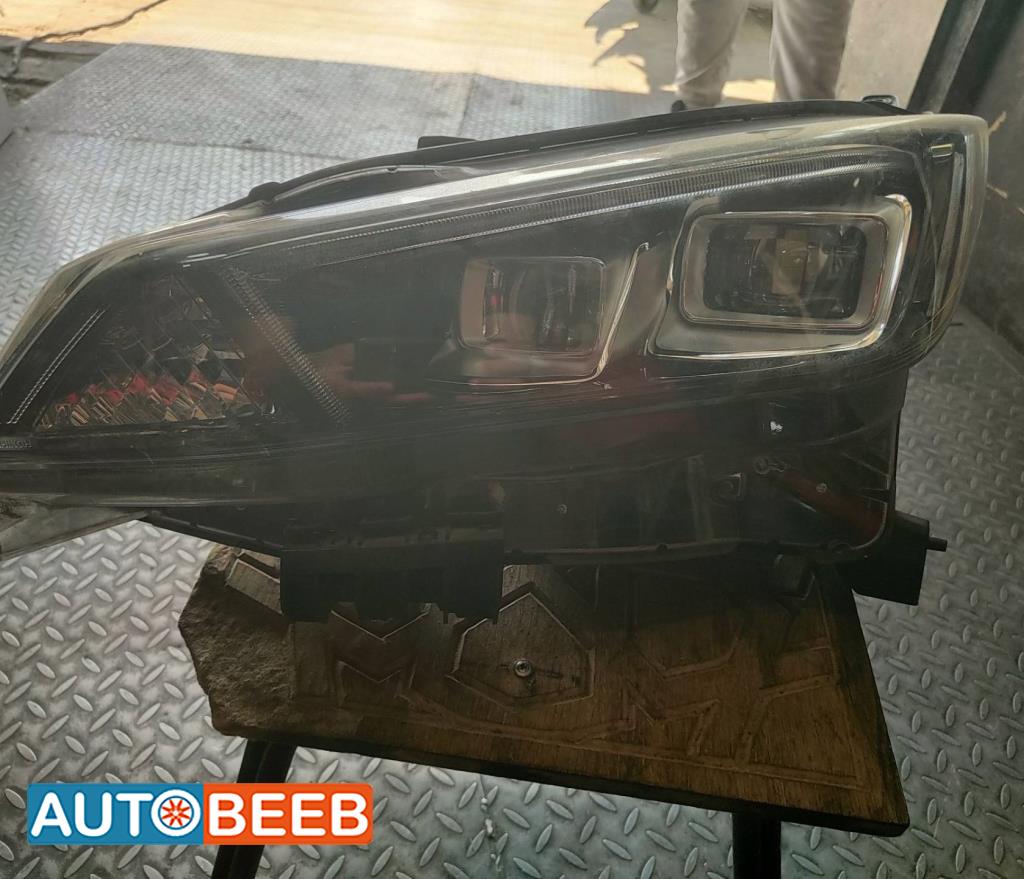 Lights Front light Nissan Leaf