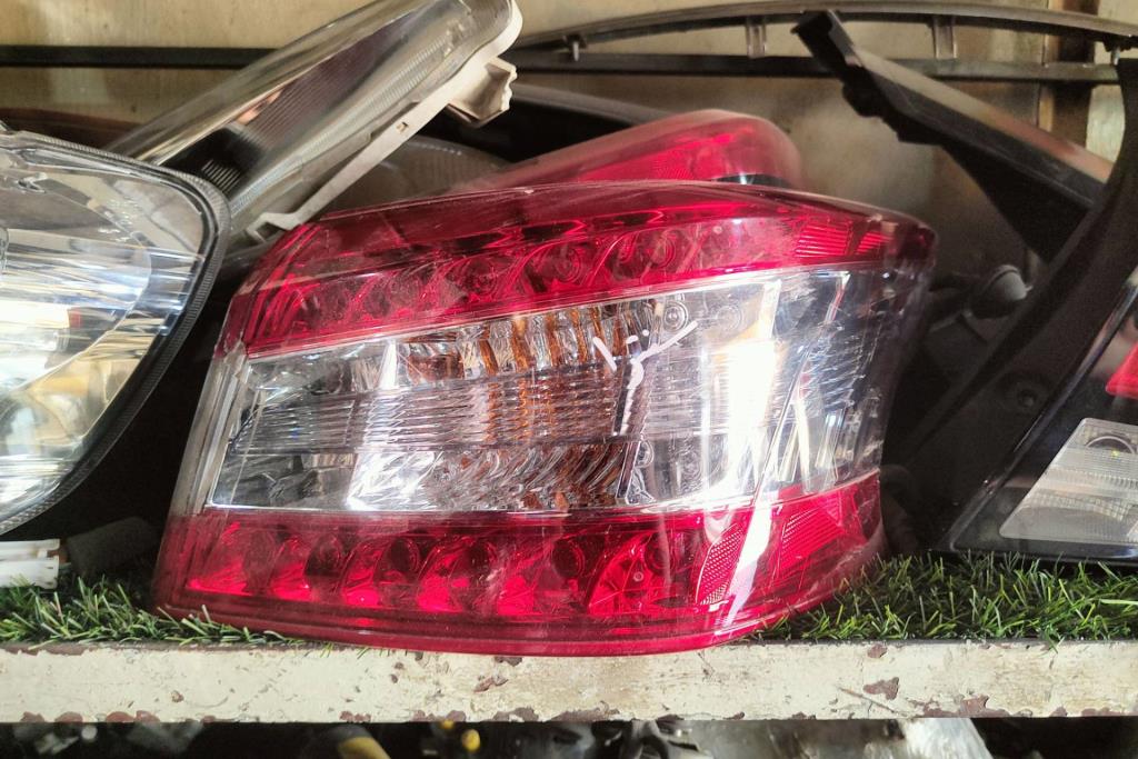 Lights Rear light Nissan Sentra