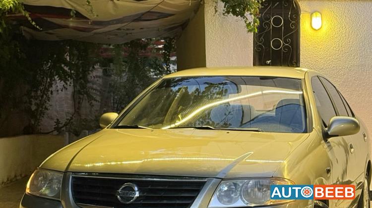 Nissan Sunny 2012