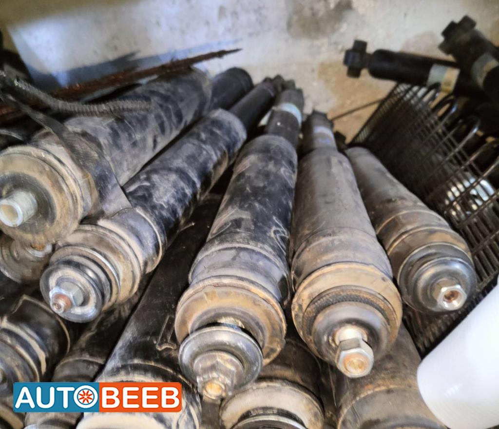  Shock Absorber Toyota Prius