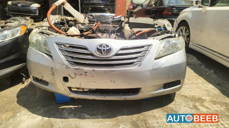 Body  Front clip Toyota Camry