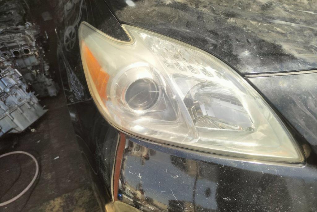 Lights Front light Toyota Prius