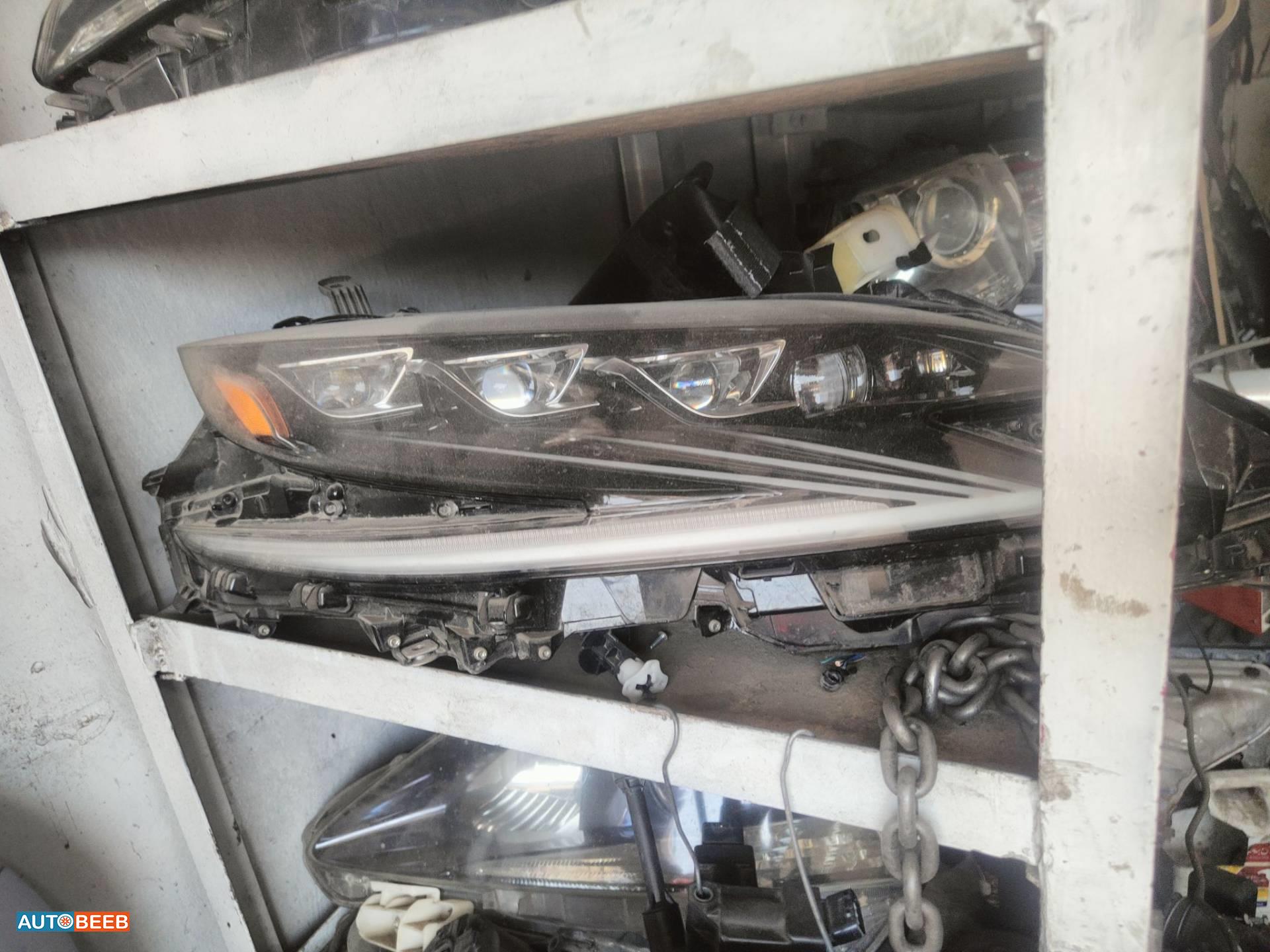 Lights Front light Lexus ES250