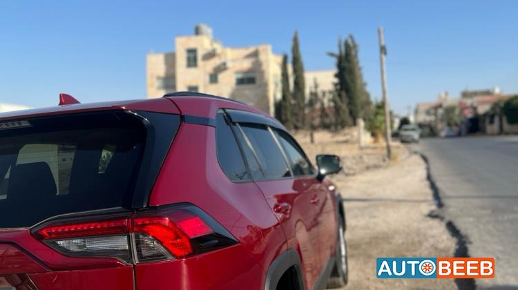 تويوتا راف فور 2020