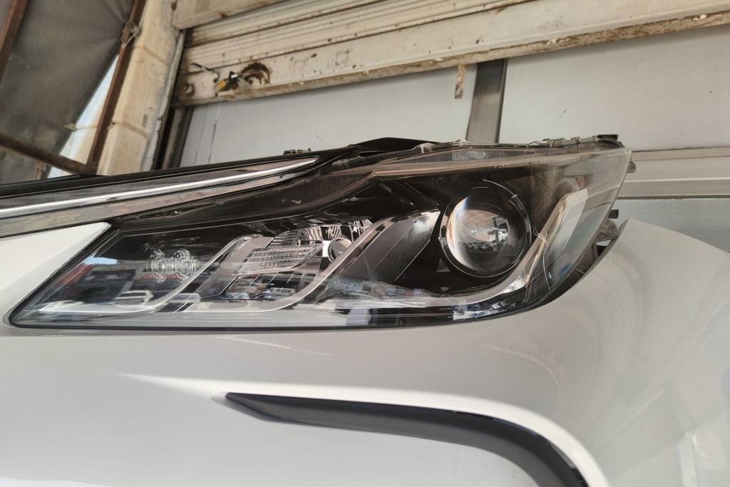 Lights Front light Toyota Corolla