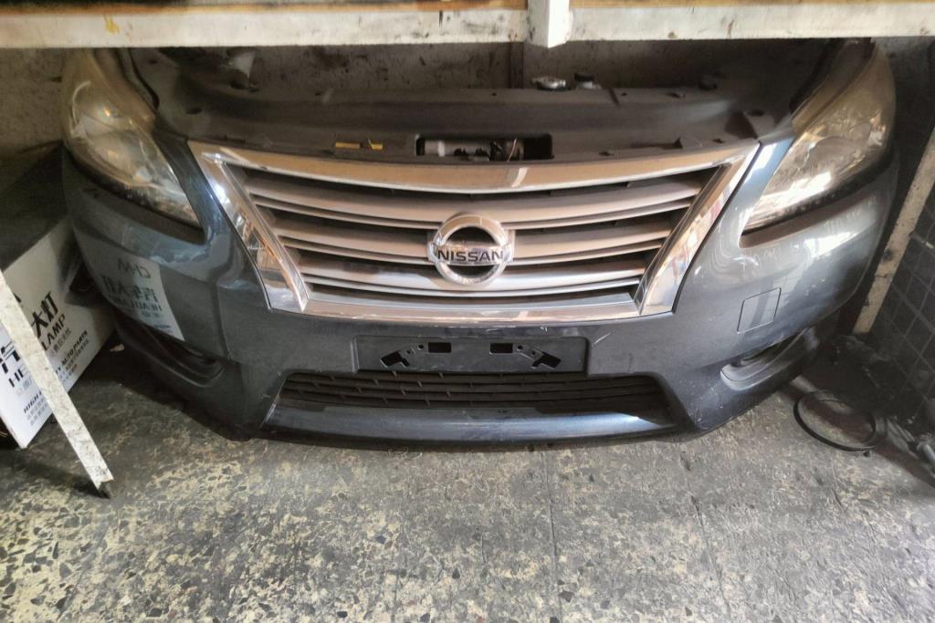 Body  Bumper Nissan Sentra
