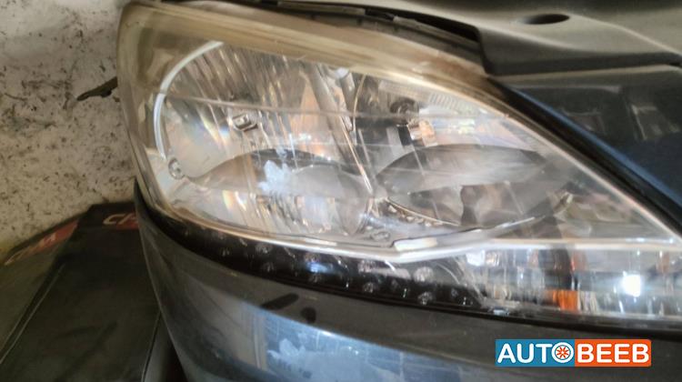 Lights Front light Nissan Sentra