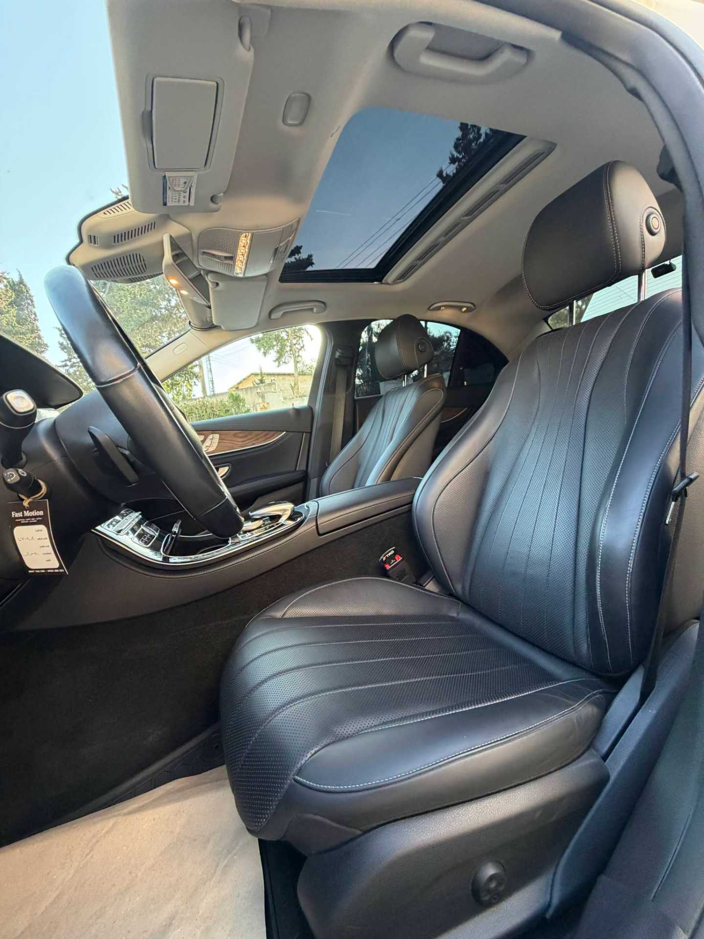 Mercedes Benz E300 2019