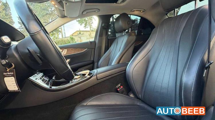 Mercedes Benz E300 2019