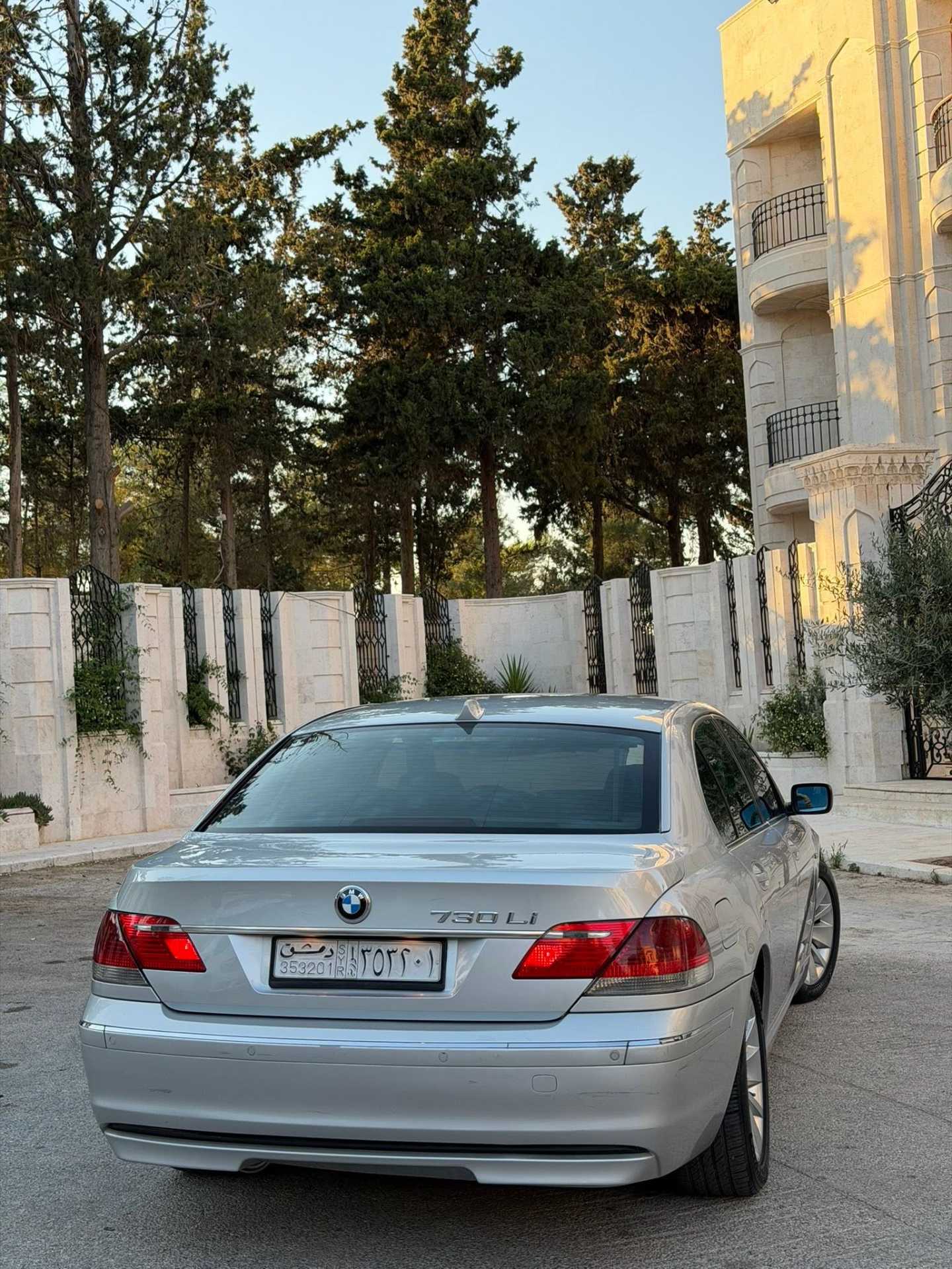 BMW 730 2007