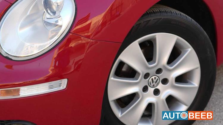 Volkswagen Beetle 2011