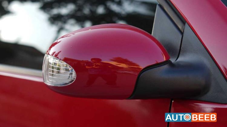 Volkswagen Beetle 2011
