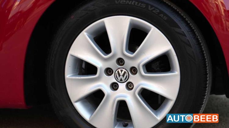 Volkswagen Beetle 2011