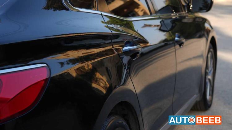 Hyundai Grandeur 2012