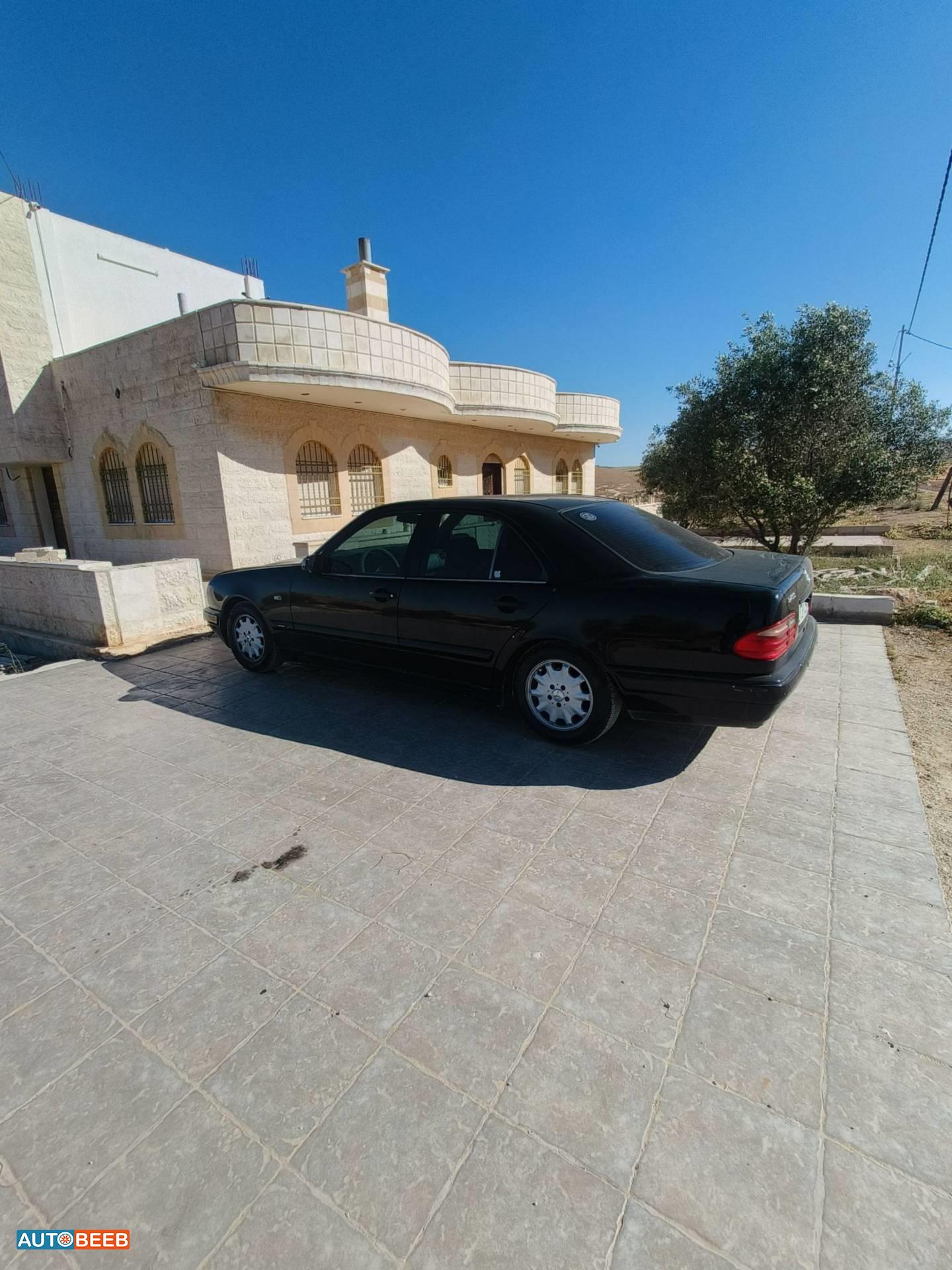 مرسيدس بنز E200 1998