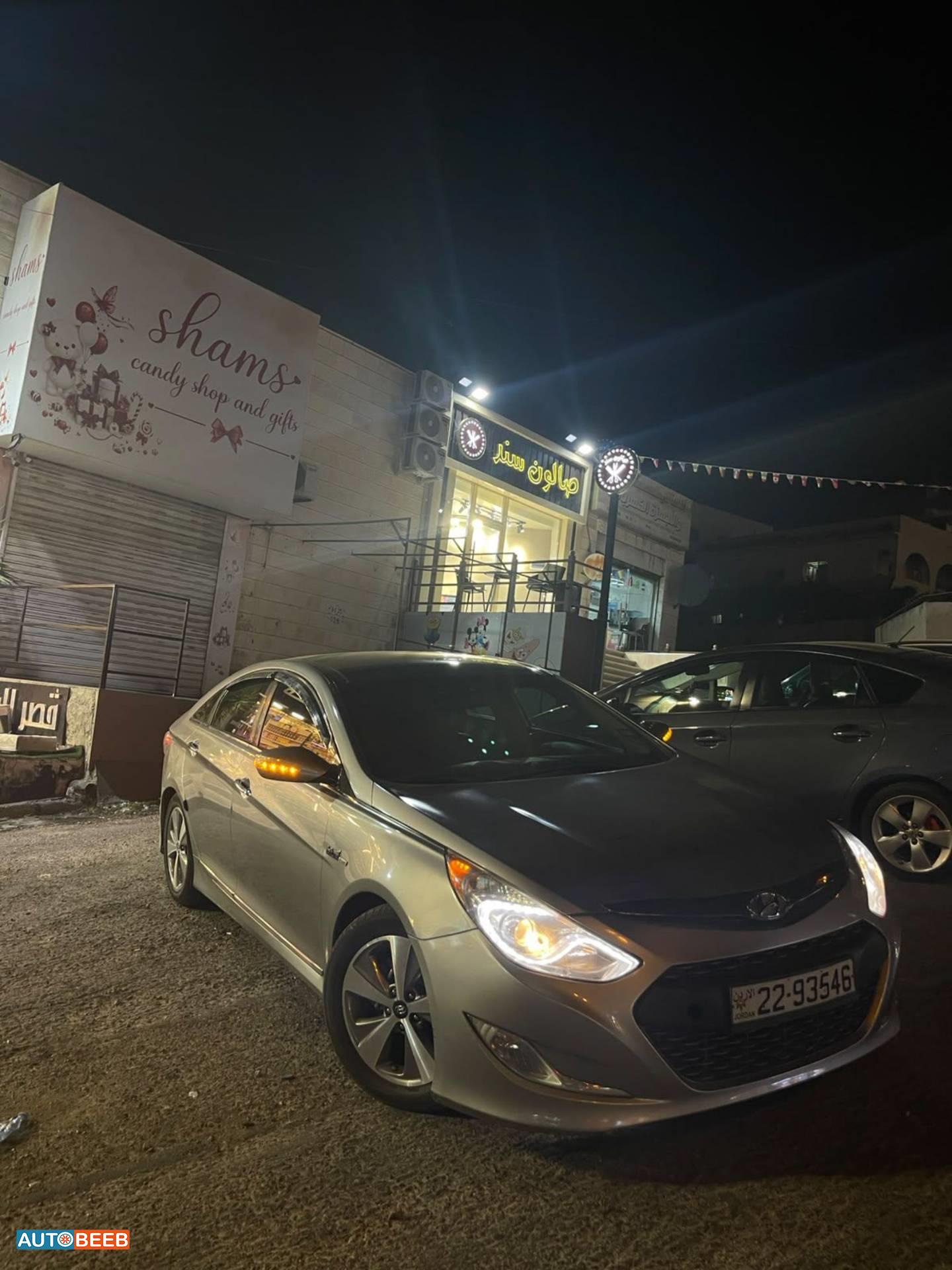 Hyundai Sonata 2012