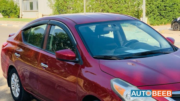 Nissan Versa 2018