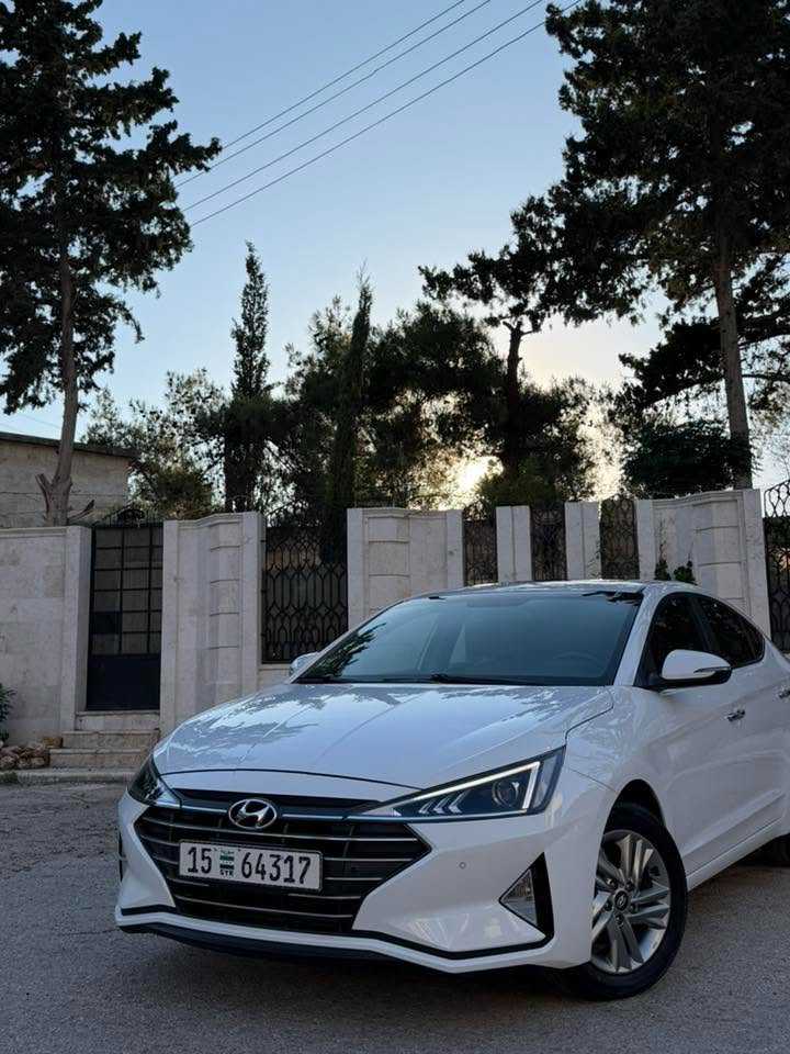 Hyundai Elantra 2020
