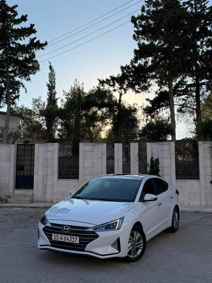 Hyundai Elantra 2020