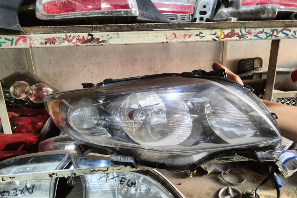 Lights Front light Toyota Corolla