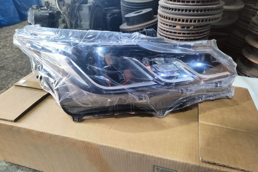 Lights Front light Toyota Corolla