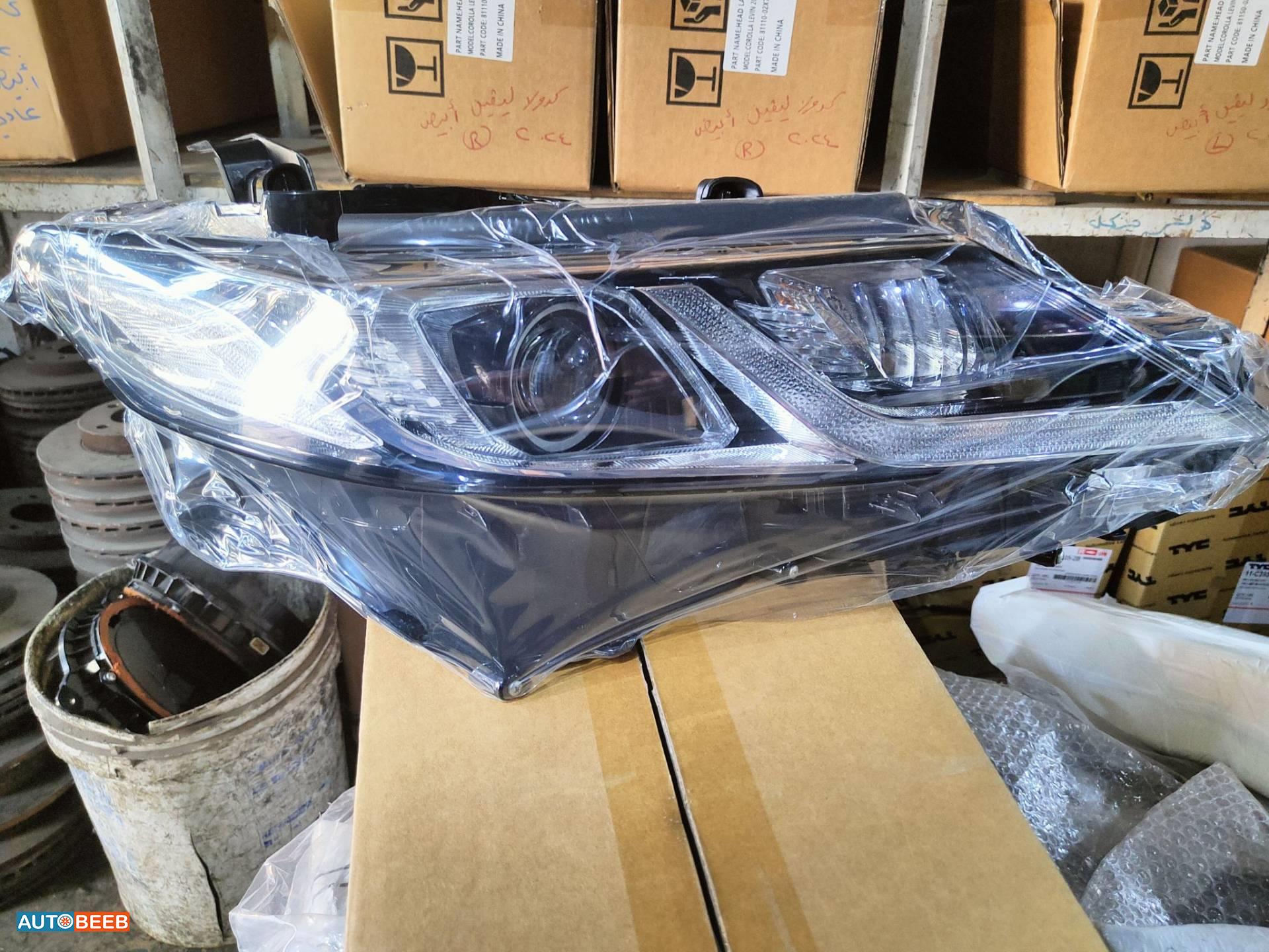 Lights Front light Toyota Camry