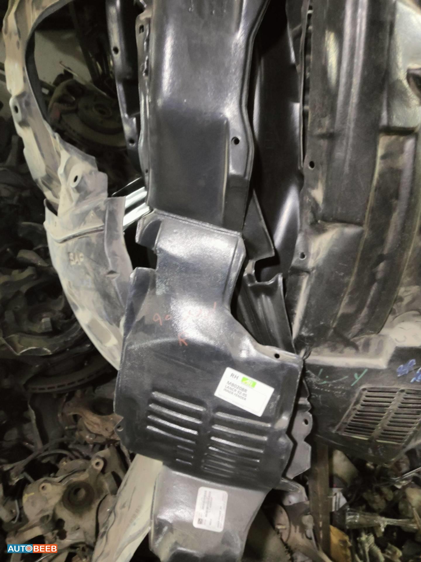 Body  RR BUMPER Mitsubishi Lancer