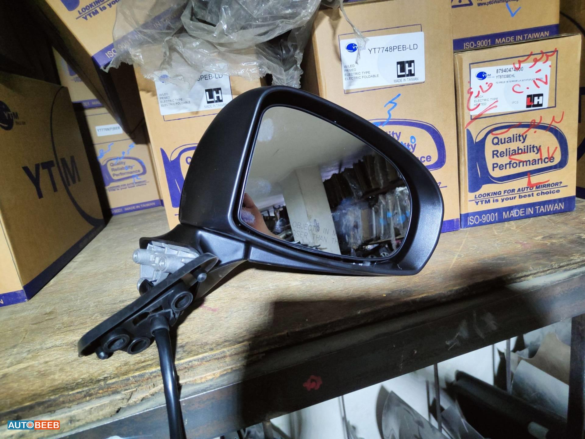 Body  Wing Mirror Toyota Prius