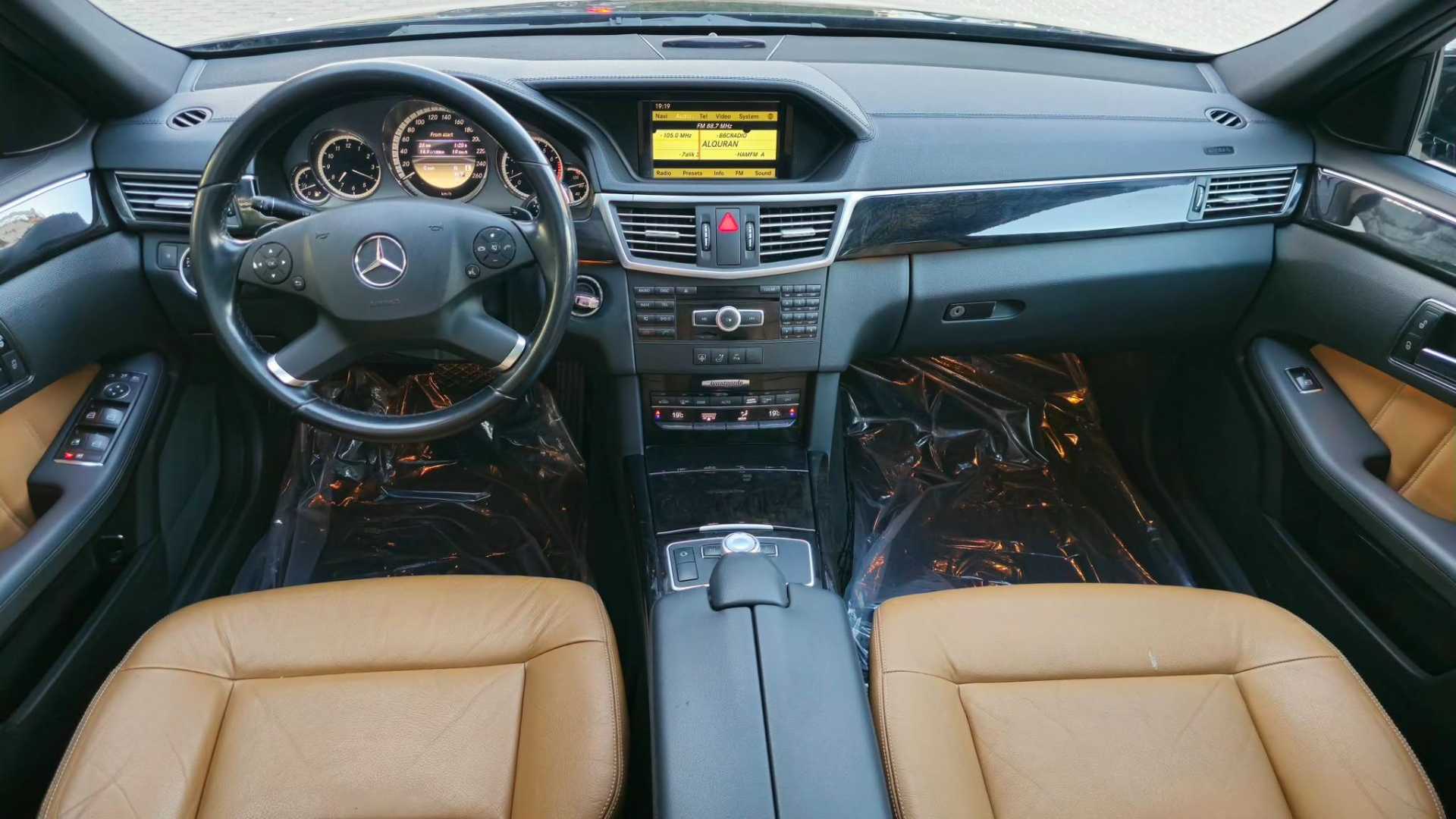 مرسيدس بنز E300 2012