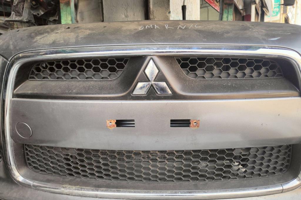 Body  Grilles Mitsubishi Lancer