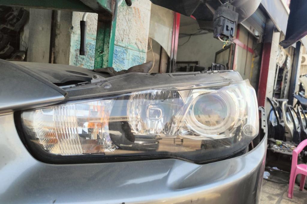 Lights Front light Mitsubishi Lancer