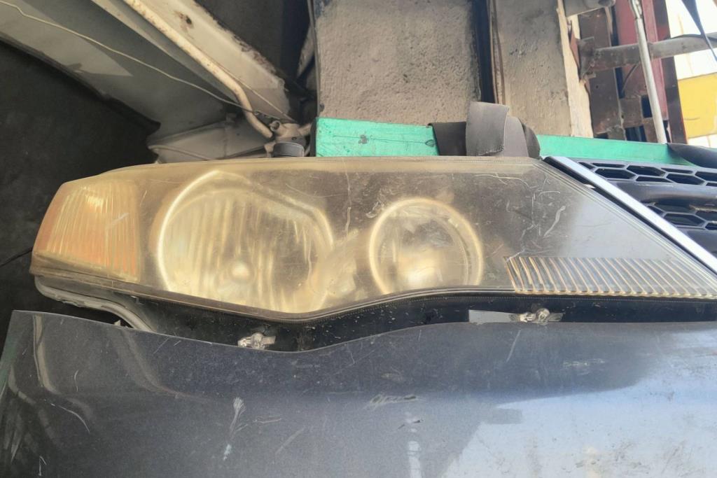 Lights Front light Mitsubishi Outlander