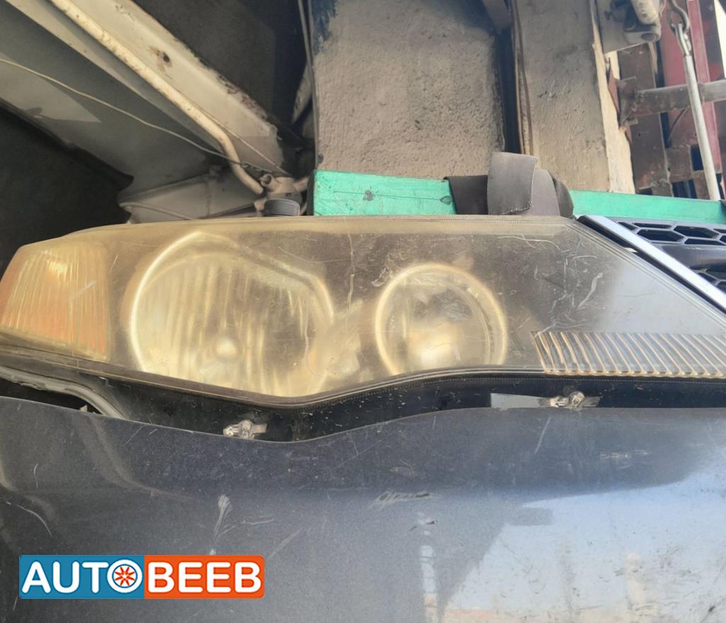 Lights Front light Mitsubishi Outlander