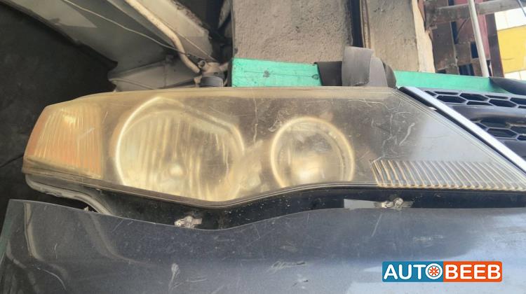 Lights Front light Mitsubishi Outlander
