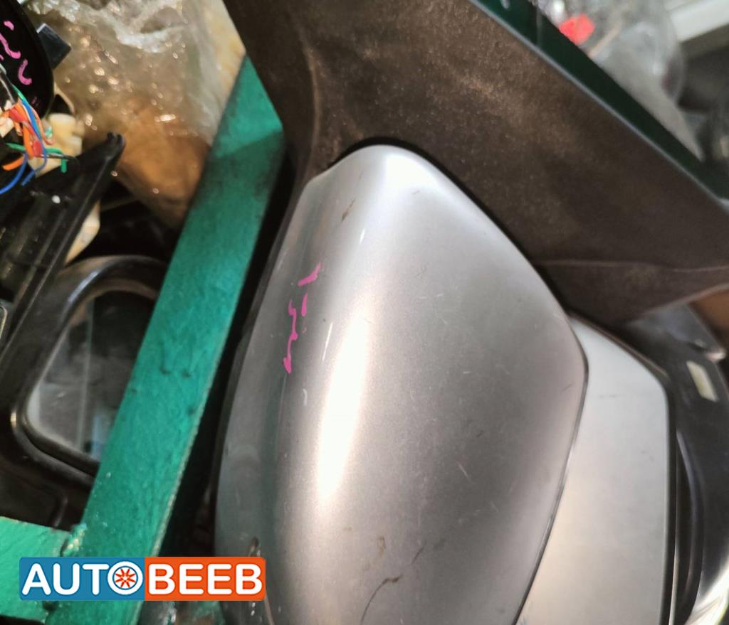Body  Wing Mirror Nissan Sentra