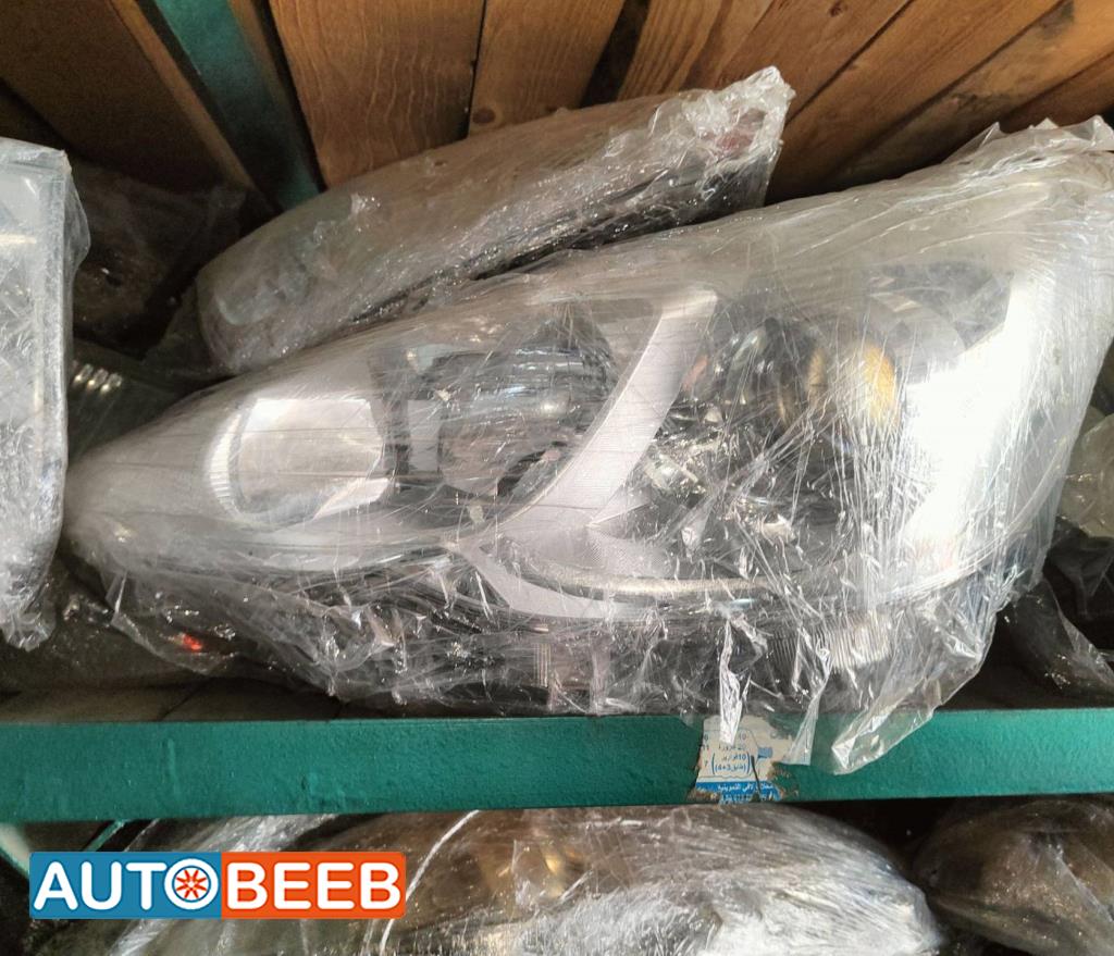 Lights Front light Toyota Prius C