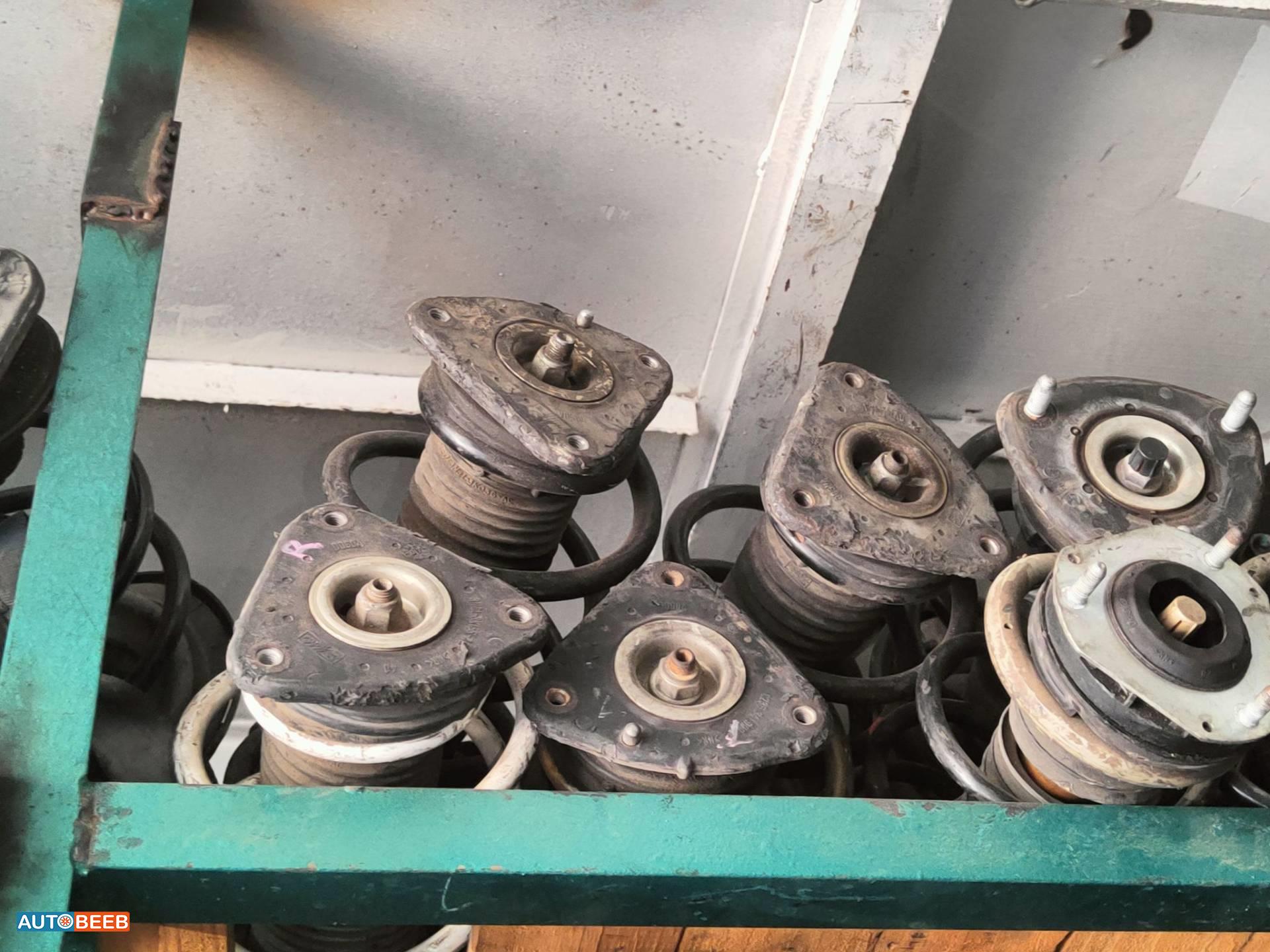  Shock Absorber Mazda 3