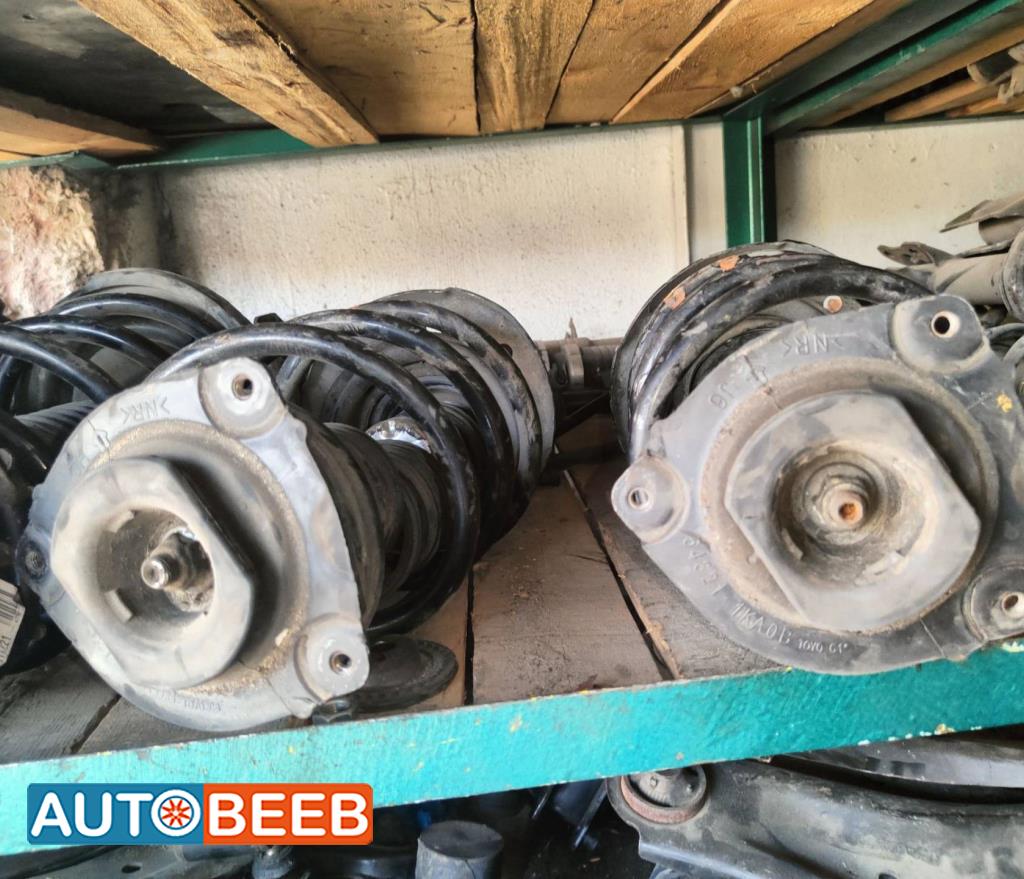  Shock Absorber Nissan Leaf