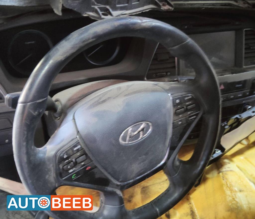 Cabin  Steering Wheel Hyundai Sonata
