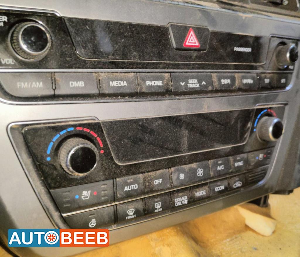 Cabin  Dashboard Hyundai Sonata