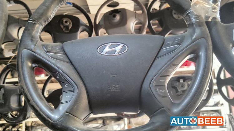 Cabin  Steering Wheel Hyundai Sonata