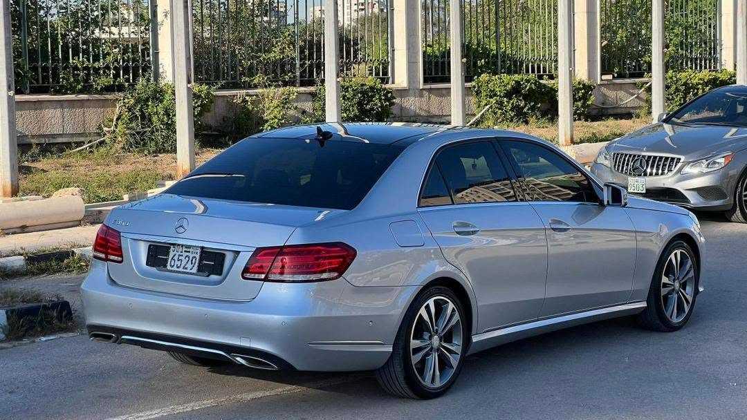 مرسيدس بنز E300 2015