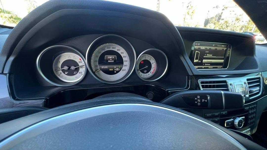 مرسيدس بنز E300 2015