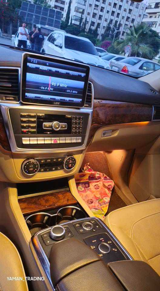 Mercedes Benz GL500 2013