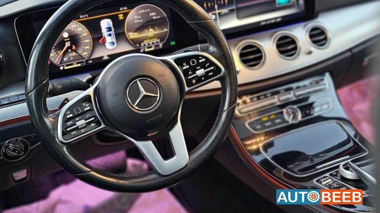 مرسيدس بنز E300 2025