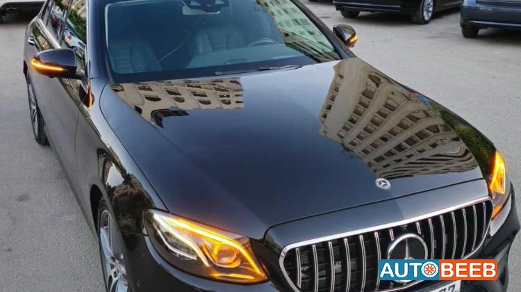 مرسيدس بنز E300 2025
