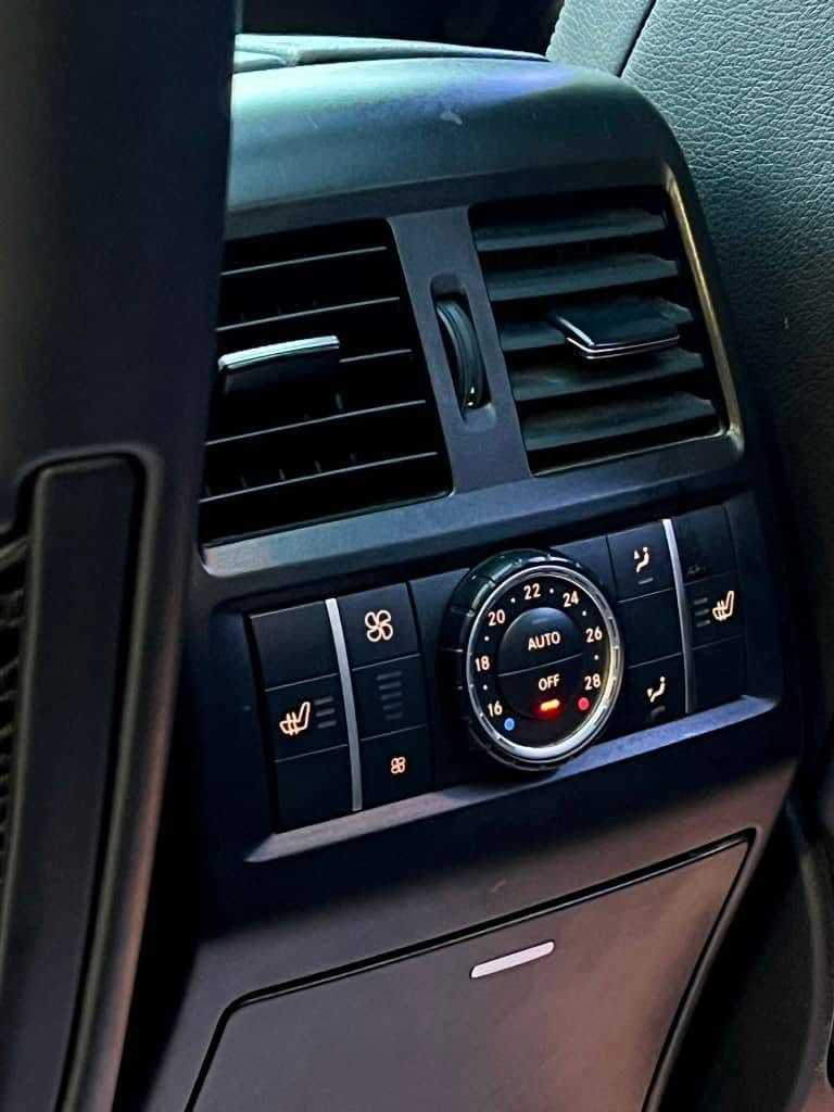 Mercedes Benz ML63 AMG 2015
