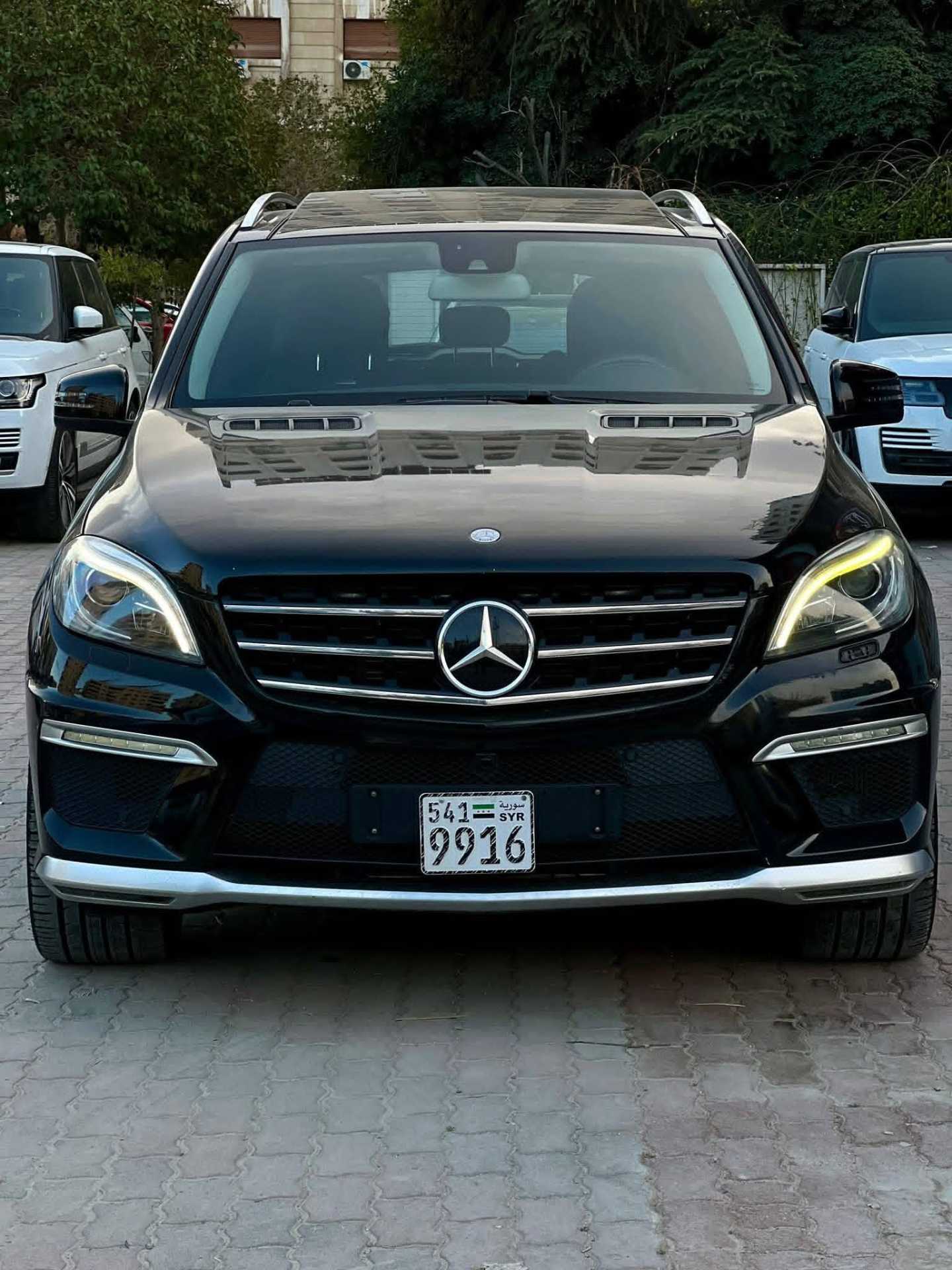 Mercedes Benz ML63 AMG 2015